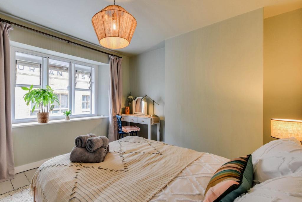Cheerful 3 Bed Grade II Central Cottage Cirencester Exteriör bild